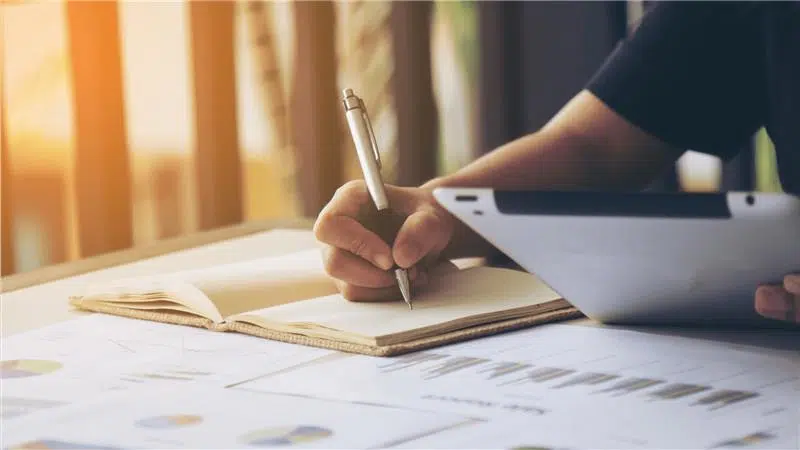 Why Engineers and Scientists choose Humanities for UPSC success?