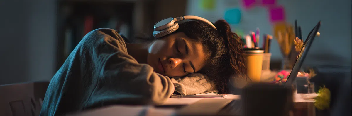 Why Rest is Essential for Academic Success in Online Education 