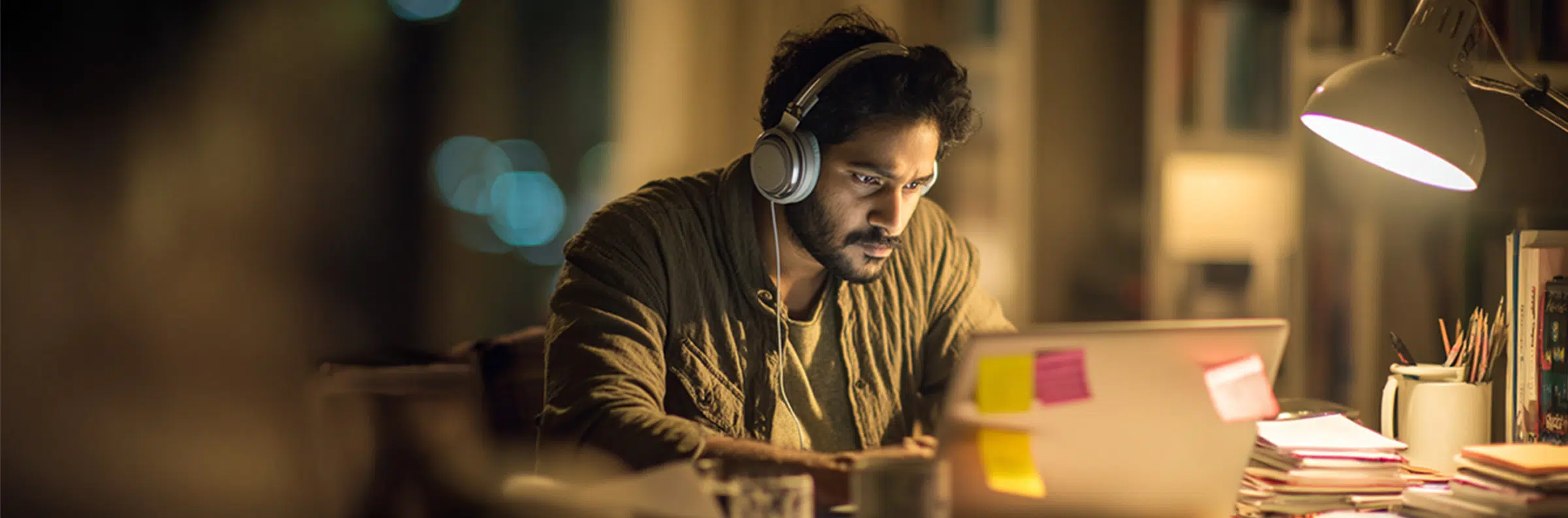 9 Side Hustle Ideas Students Can Start While Studying 